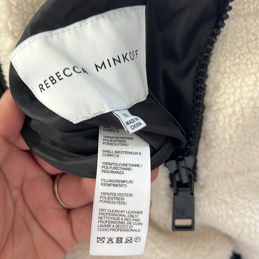 NWT Rebecca Minkoff Vegan Leather Reversible Vest Size M - Picture 8 of 8